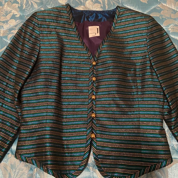 J studio Blazer - Picture 2 of 12